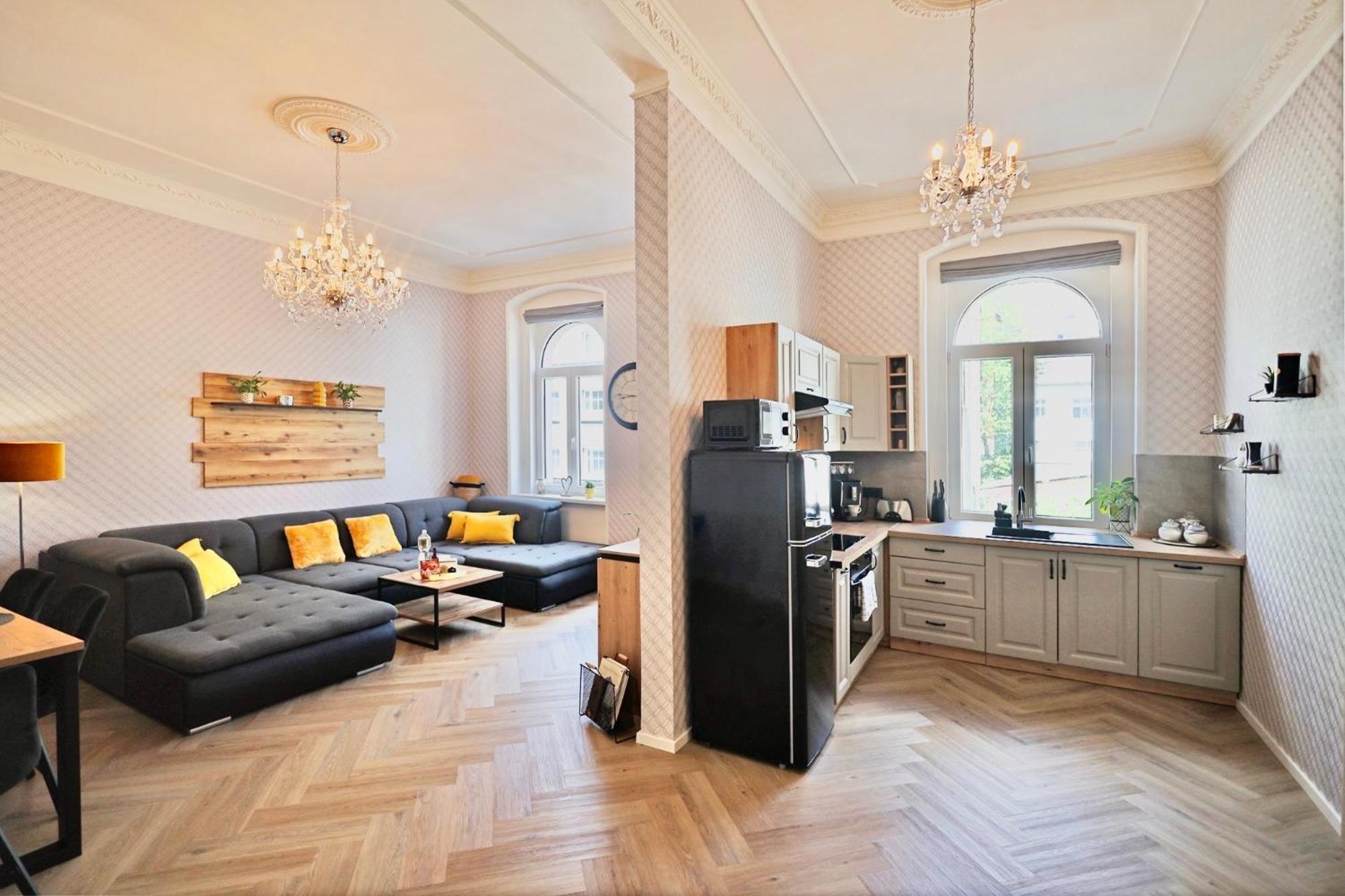 Apartment Nicol Karlovy Vary Exterior photo